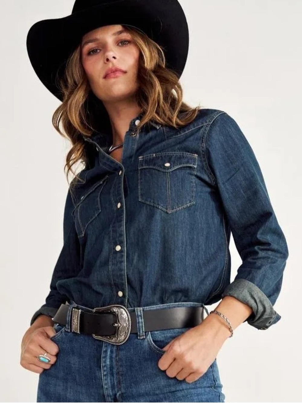 Tecovas Women’s Medium Wash Denim Pearl Snap Western Shirt Size Medium